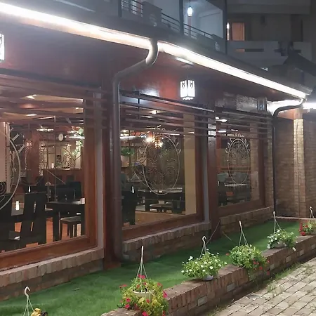 Danis 4* Golem (Tirana)