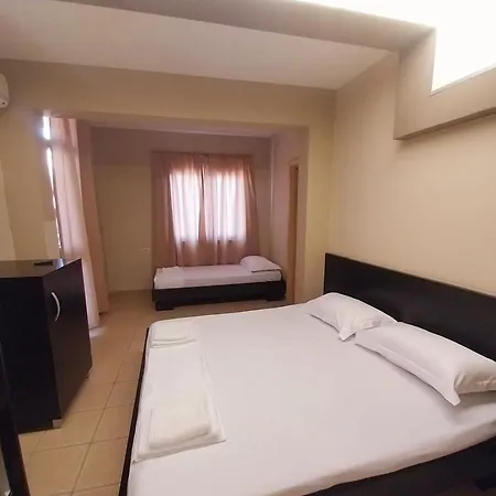 Otel Danis Golem (Tirana)