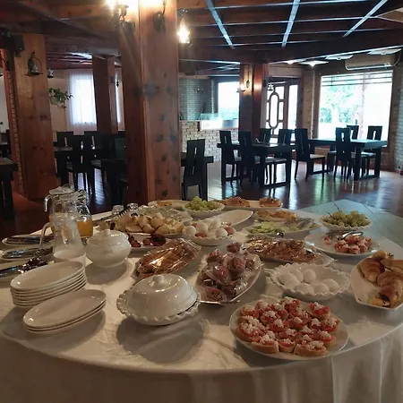 Danis Otel Golem (Tirana)