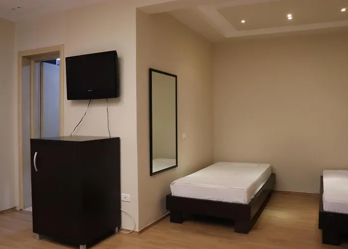 Hotel Danis