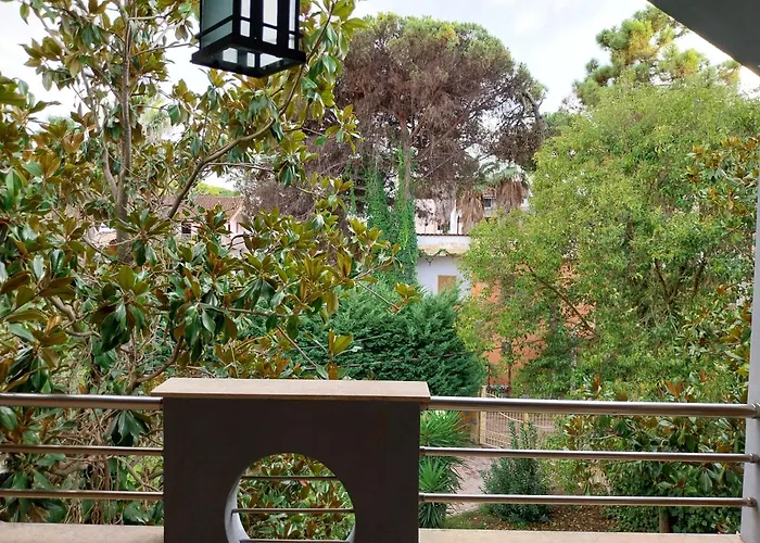 Hotel Danis Golem (Tirana)