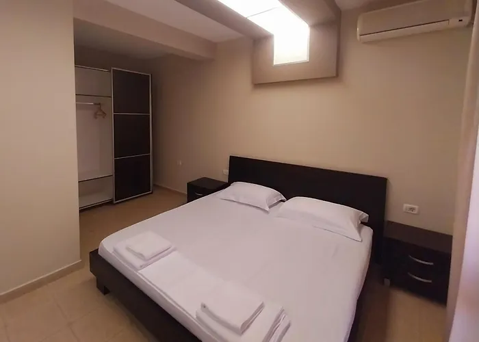 Danis Golem (Tirana)