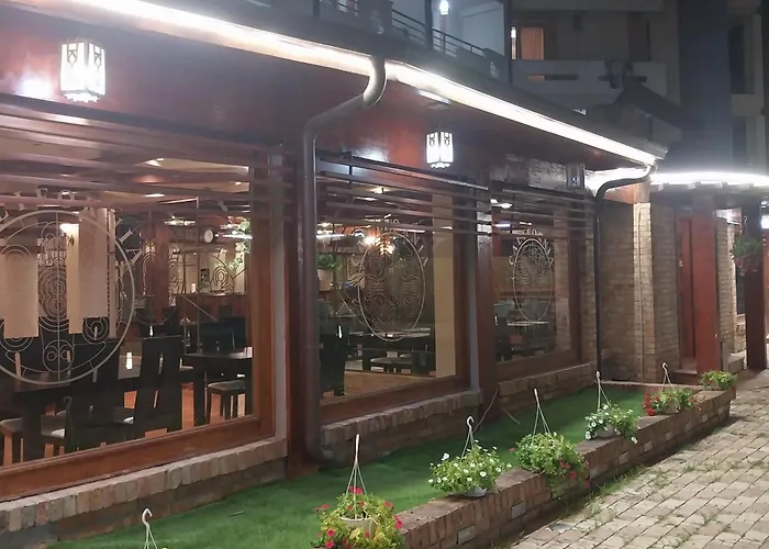 Danis 4* Golem (Tirana)