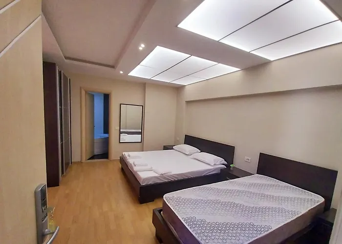 Danis Hotel 4*