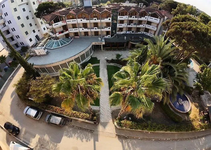 Hotel Danis Golem (Tirana)