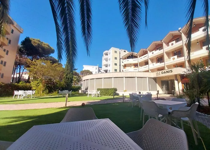 Danis 4* Golem (Tirana)