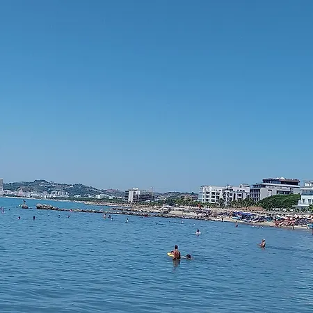 Danis فندق غوليم