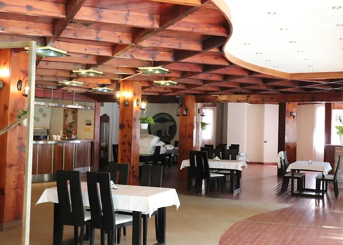 Danis 4* Golem (Tirana)